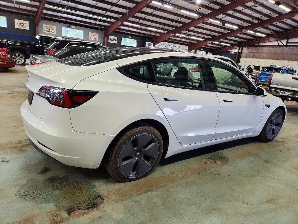 2023 TESLA MODEL 3 3