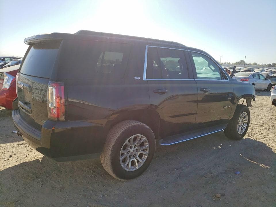 2019 GMC YUKON SLT 3