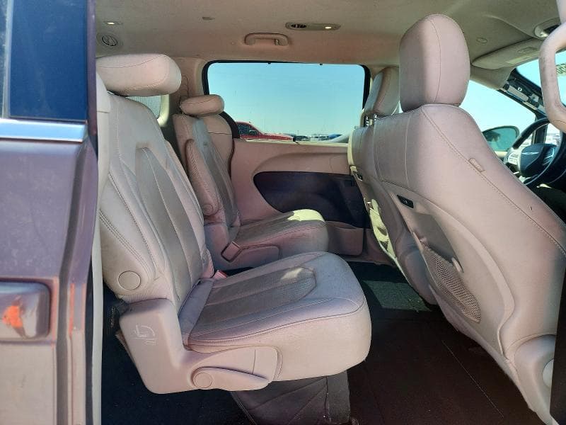 2021 CHRYSLER PACIFICA TOURING L 11