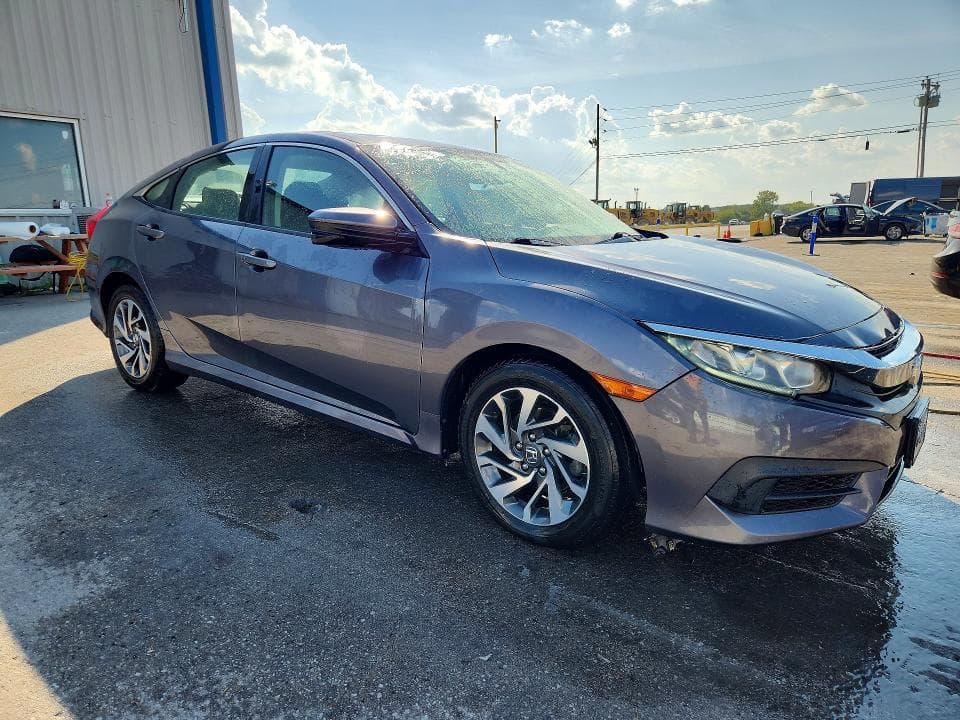 2018 HONDA CIVIC EX 4