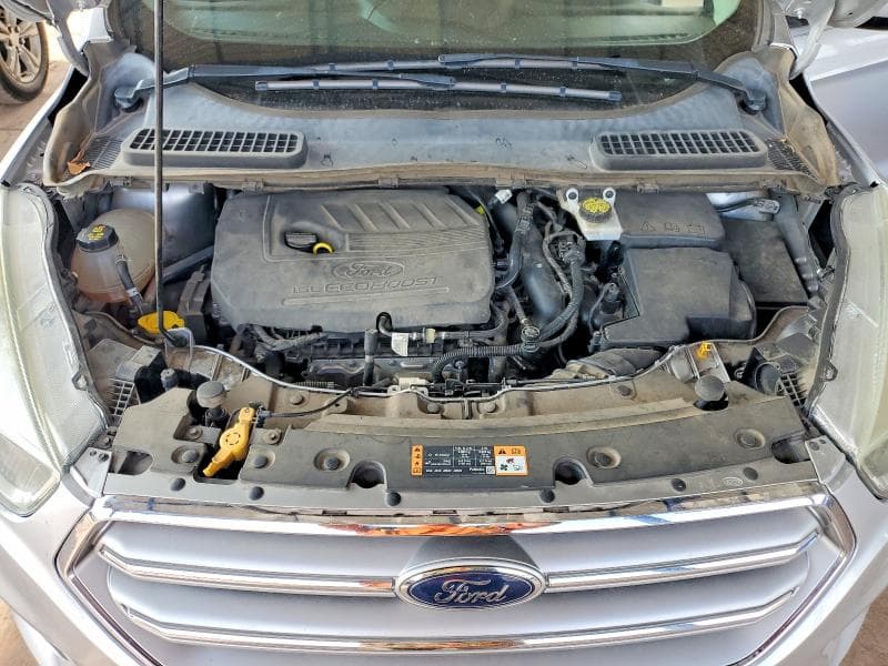 2017 FORD ESCAPE SE 11