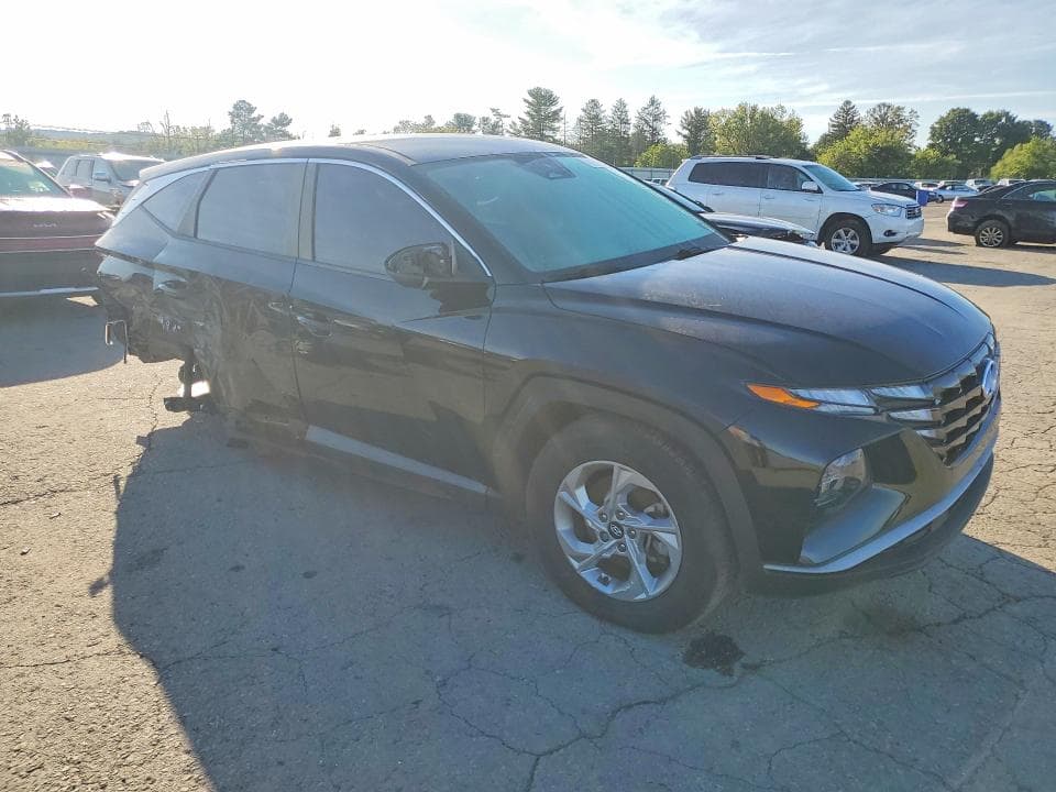 2022 HYUNDAI TUCSON SE 4