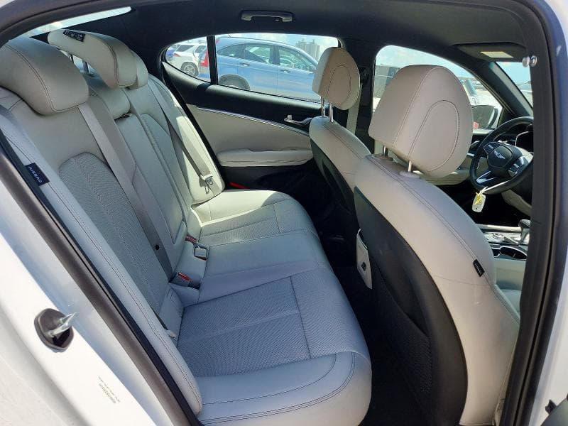 2025 GENESIS G70 2.5T STANDARD 10