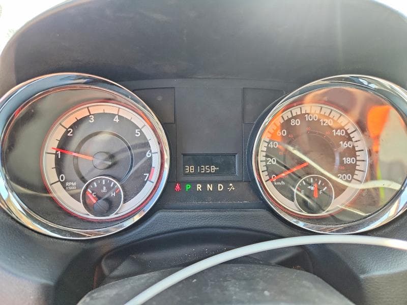 2017 DODGE GRAND CARAVAN SE 9