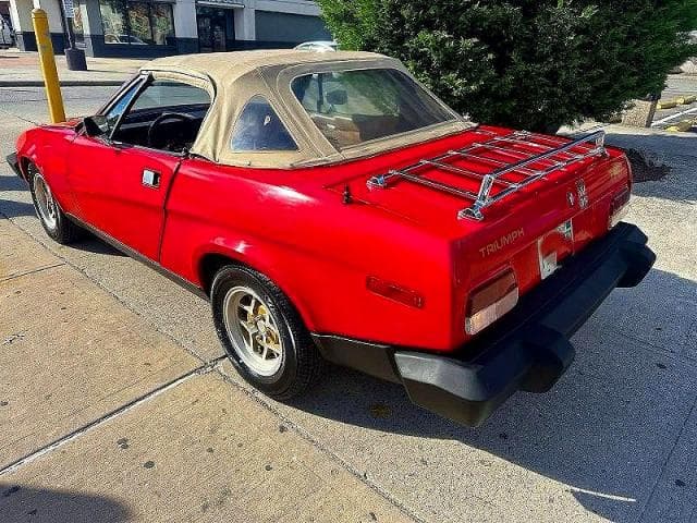 1980 TRIUMPH CAR TR-7 3