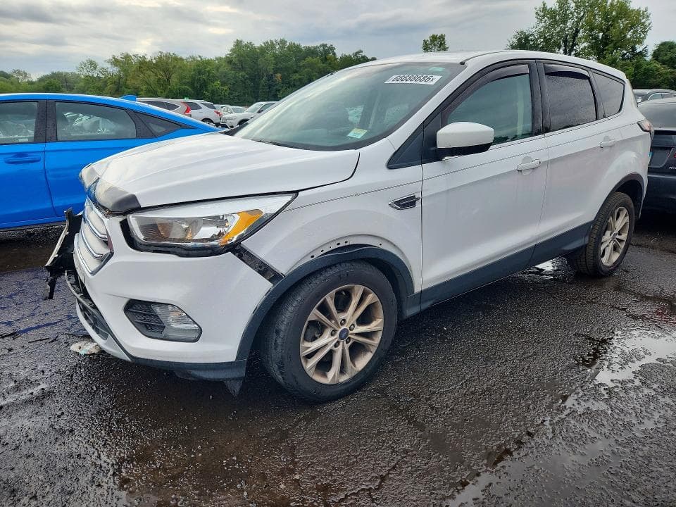 2017 FORD ESCAPE SE - 1