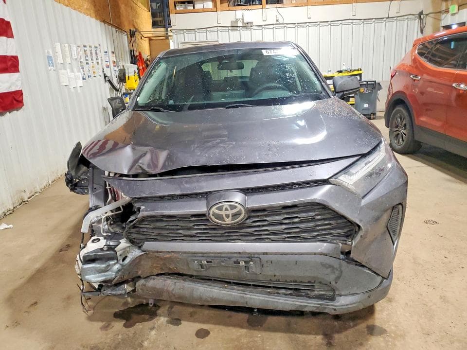 2024 TOYOTA RAV4 LE 5