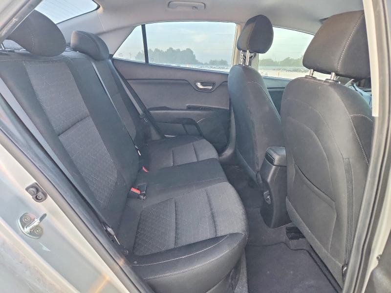 2023 KIA RIO S 10