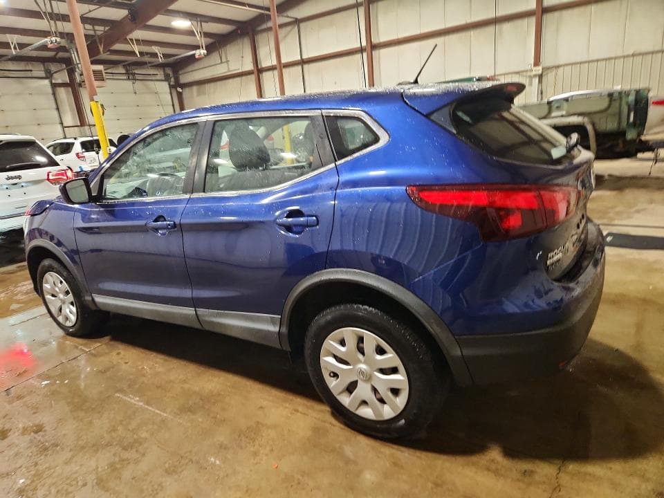 2017 NISSAN ROGUE SPORT S 2