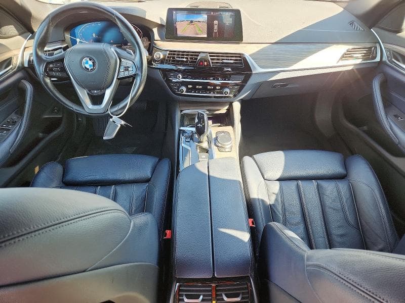 2020 BMW 540 XI 8