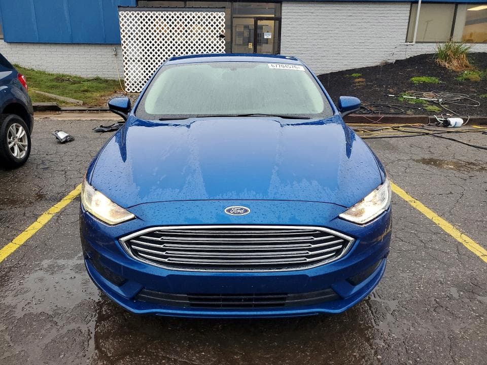 2017 FORD FUSION SE 5