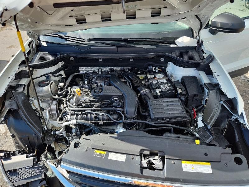 2023 VOLKSWAGEN TAOS S 11