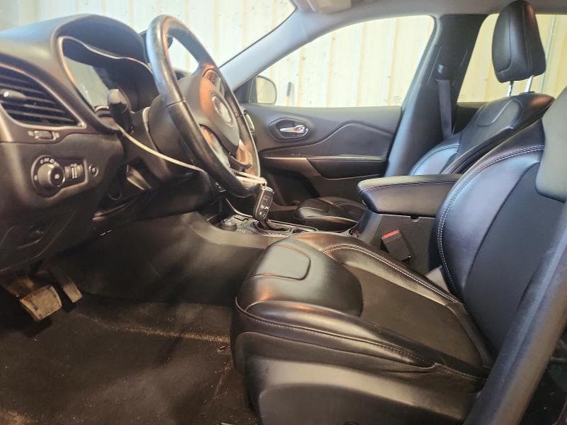 2019 JEEP CHEROKEE LATITUDE PLUS 7