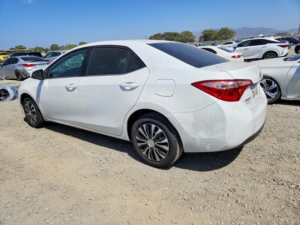 2018 TOYOTA COROLLA LE 2