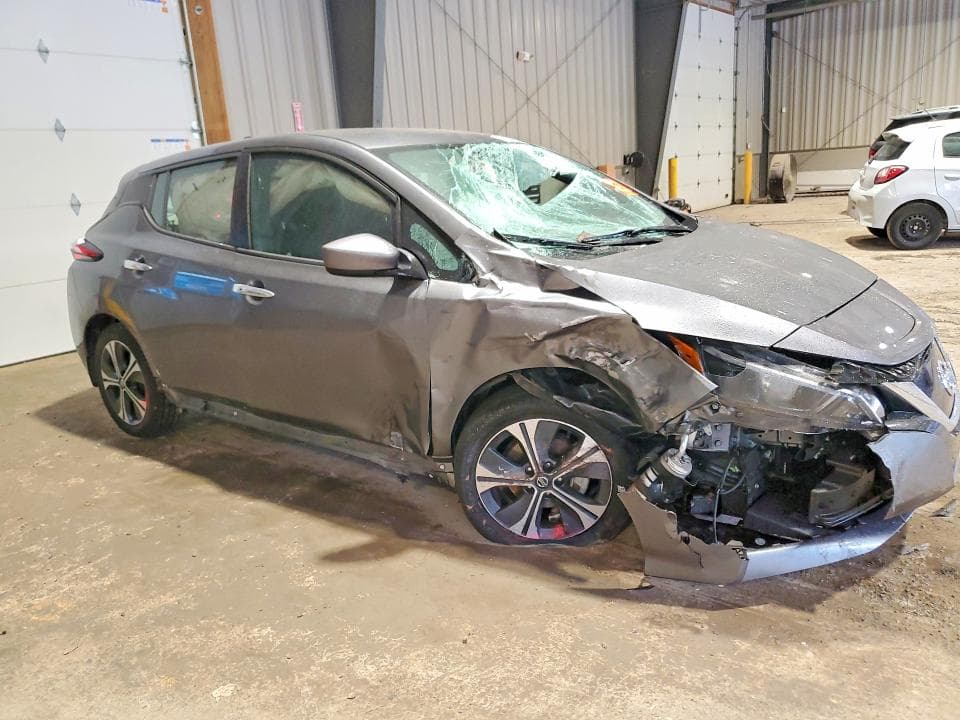 2021 NISSAN LEAF SV 4