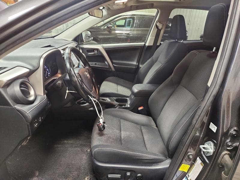 2018 TOYOTA RAV4 XLE 7