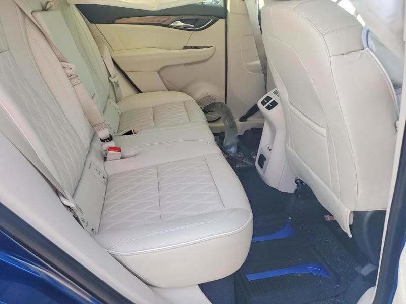 2023 BUICK ENVISION AVENIR 11