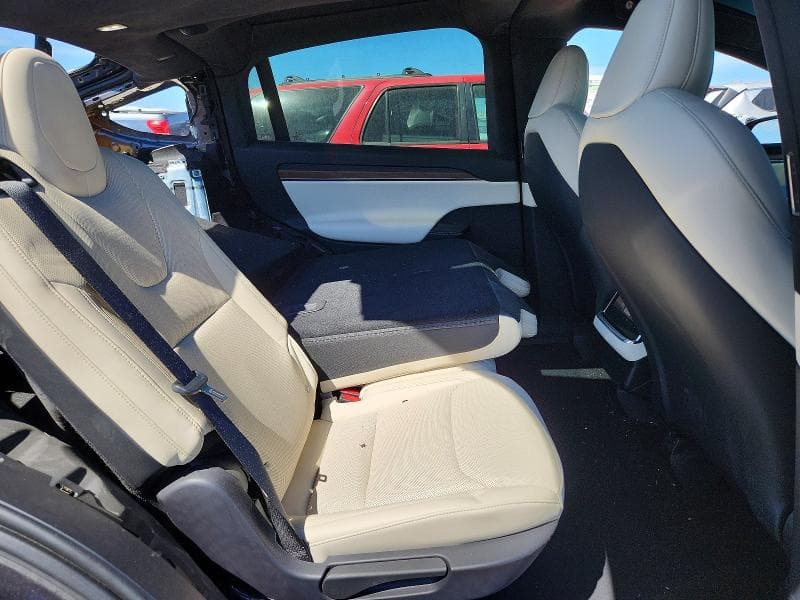 2023 TESLA MODEL X 10