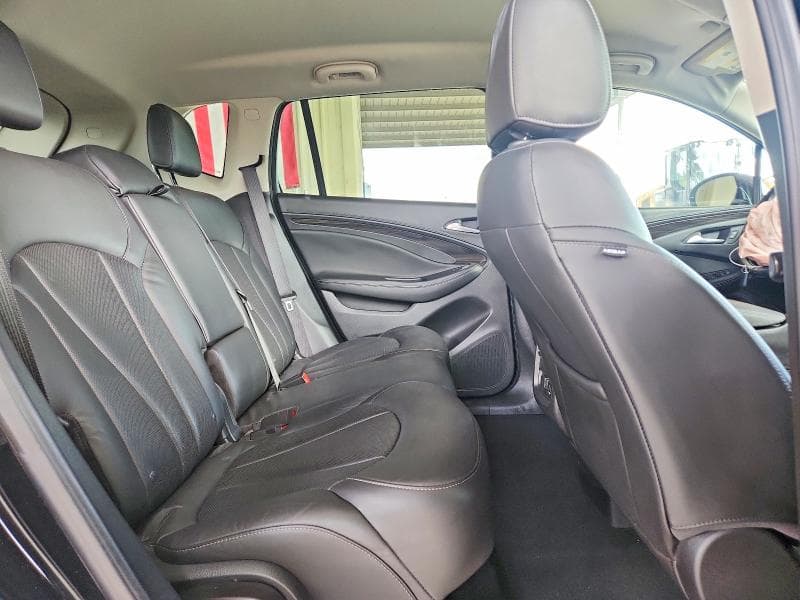 2019 BUICK ENVISION ESSENCE 11