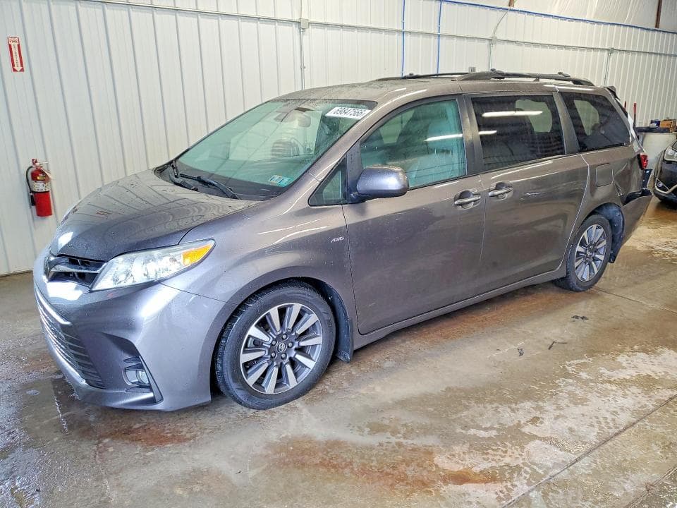 2019 TOYOTA SIENNA XLE PREMIUM 7-PASSENGER