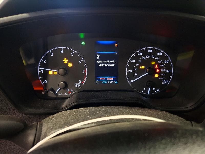 2024 TOYOTA COROLLA LE 9