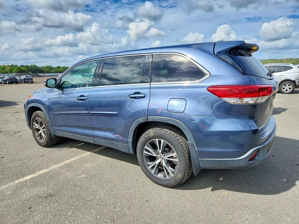 2019 TOYOTA HIGHLANDER LE PLUS 2