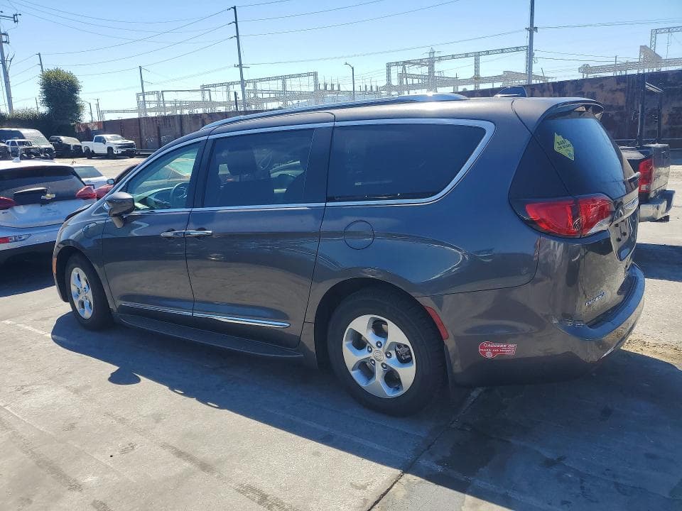 2018 CHRYSLER PACIFICA HYBRID TOURING L 2