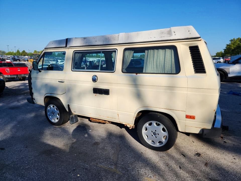1982 VOLKSWAGEN VANAGON CAMPMOBILE 2