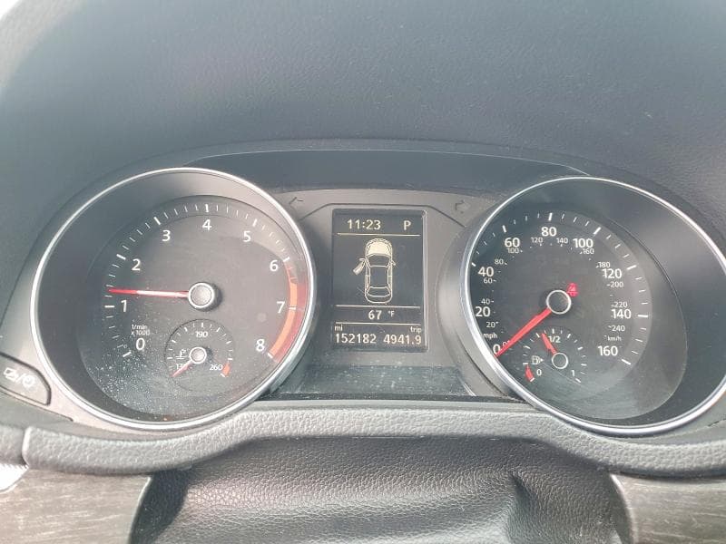 2017 VOLKSWAGEN PASSAT SE 9
