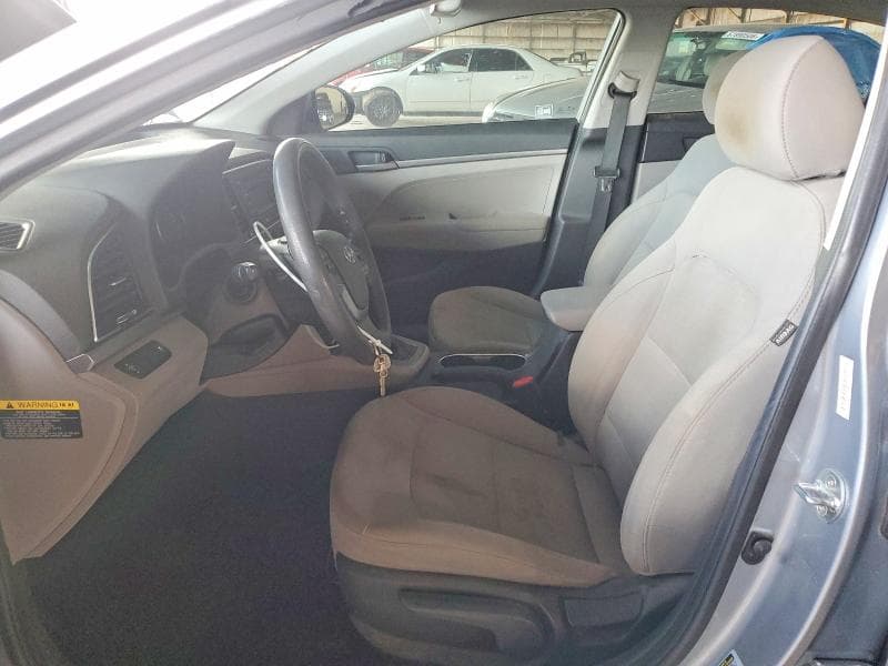 2017 HYUNDAI ELANTRA SE 7