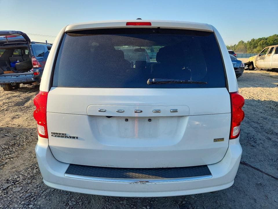 2017 DODGE GRAND CARAVAN SE 6