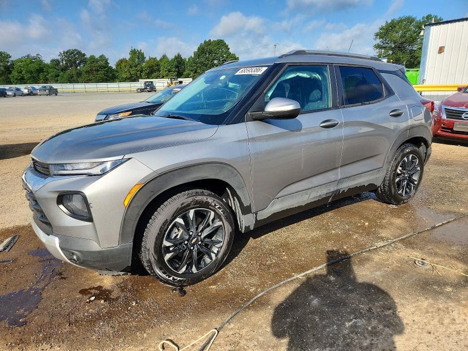 2023 CHEVROLET TRAILBLAZER LT - 1