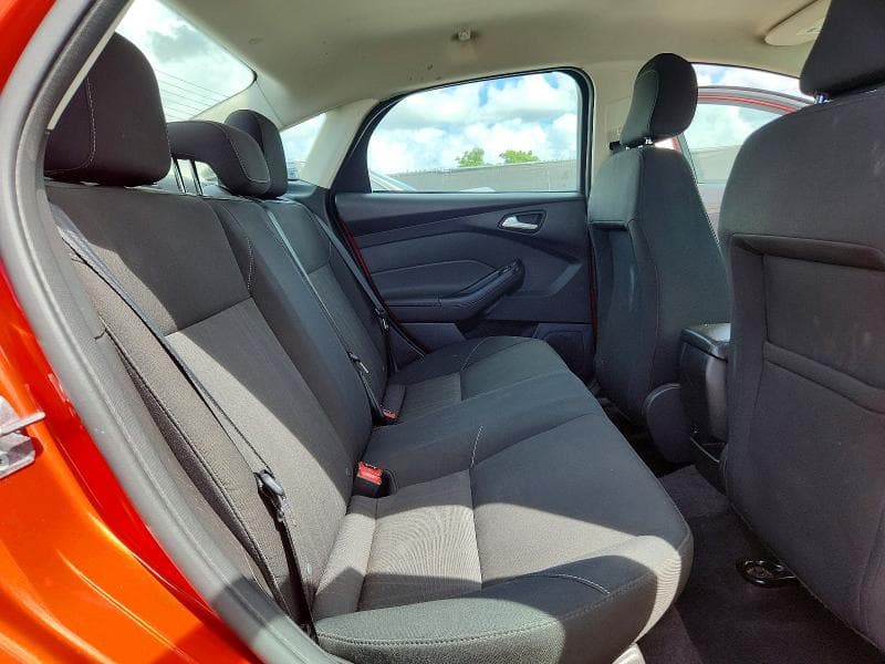2018 FORD FOCUS SE 10