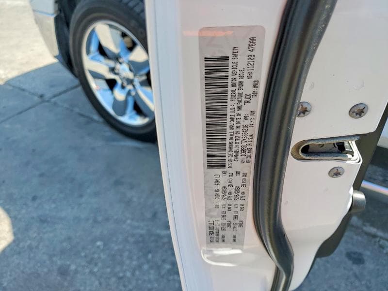 2019 RAM 1500 CLASSIC SLT 12