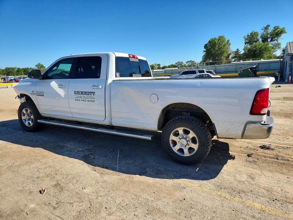 2017 RAM 3500 SLT 2
