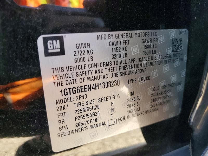 2017 GMC CANYON DENALI 12