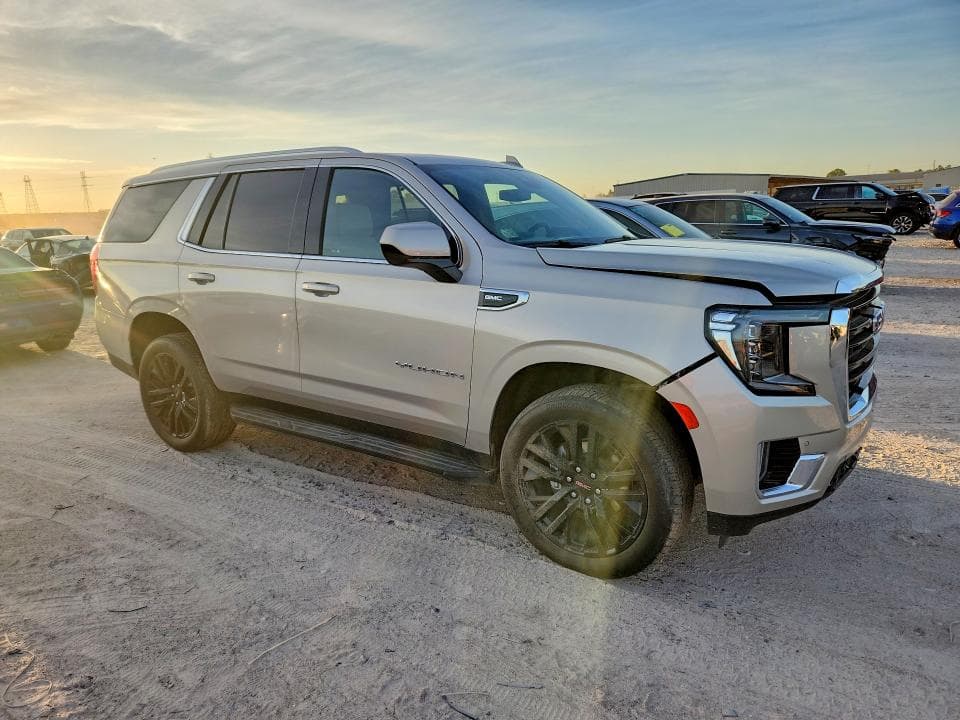 2024 GMC YUKON SLE 4