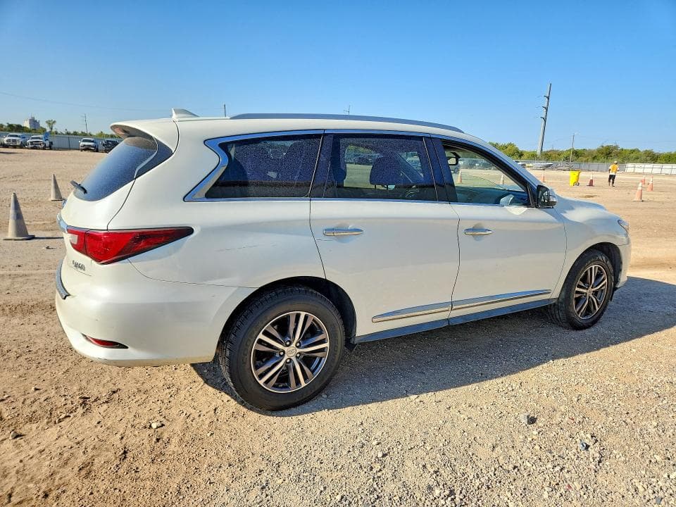 2017 INFINITI QX60 BASE 3