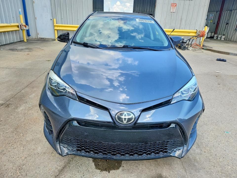 2017 TOYOTA COROLLA SE 5