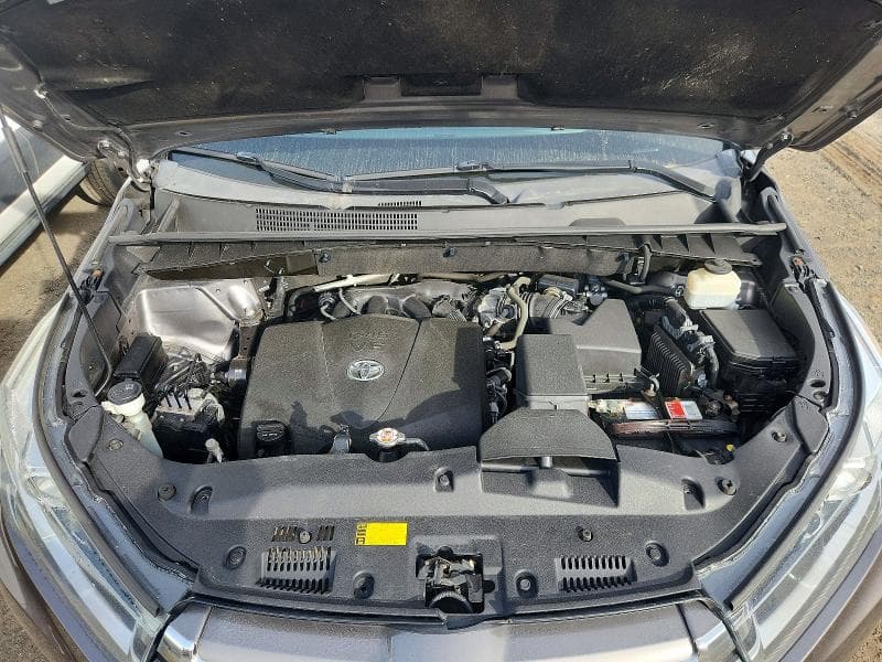 2018 TOYOTA HIGHLANDER LIMITED 12