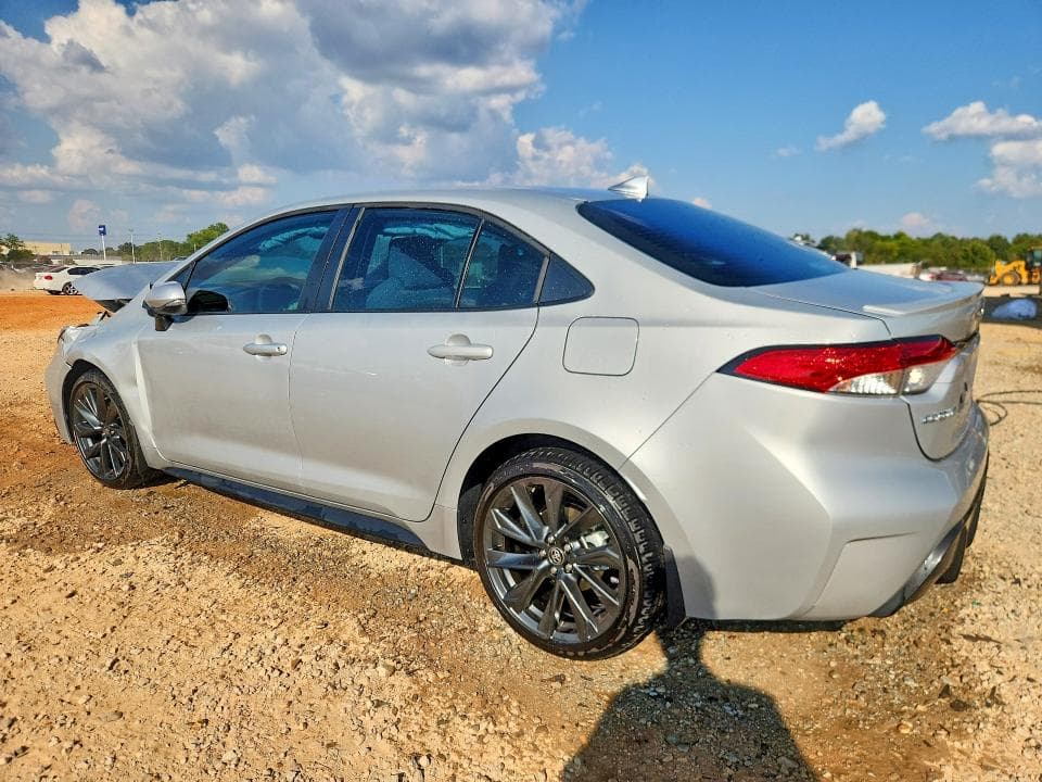 2026 TOYOTA COROLLA SE 2