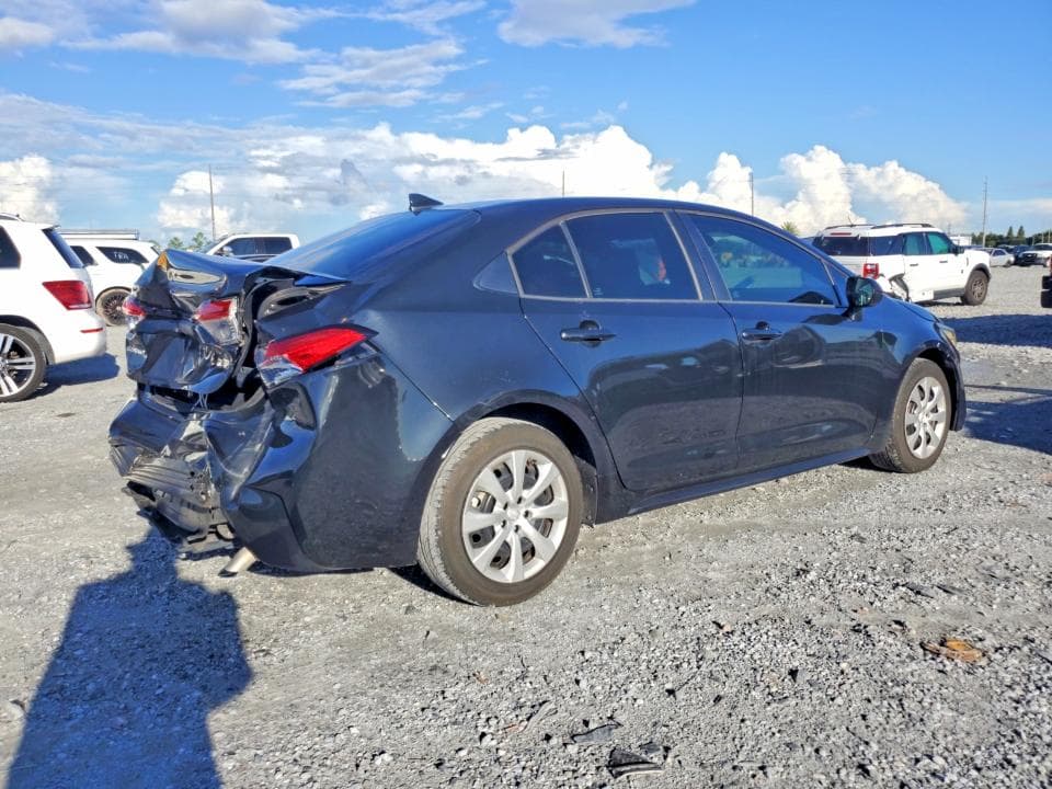 2020 TOYOTA COROLLA LE 3