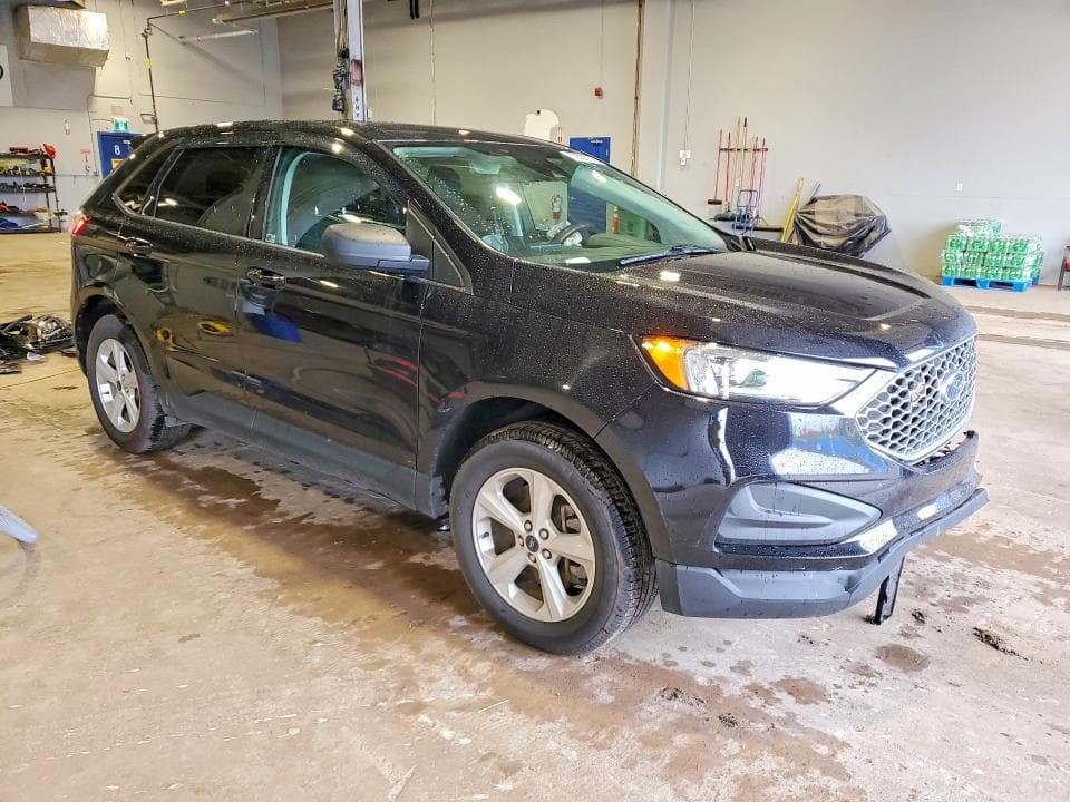 2023 FORD EDGE SE 4