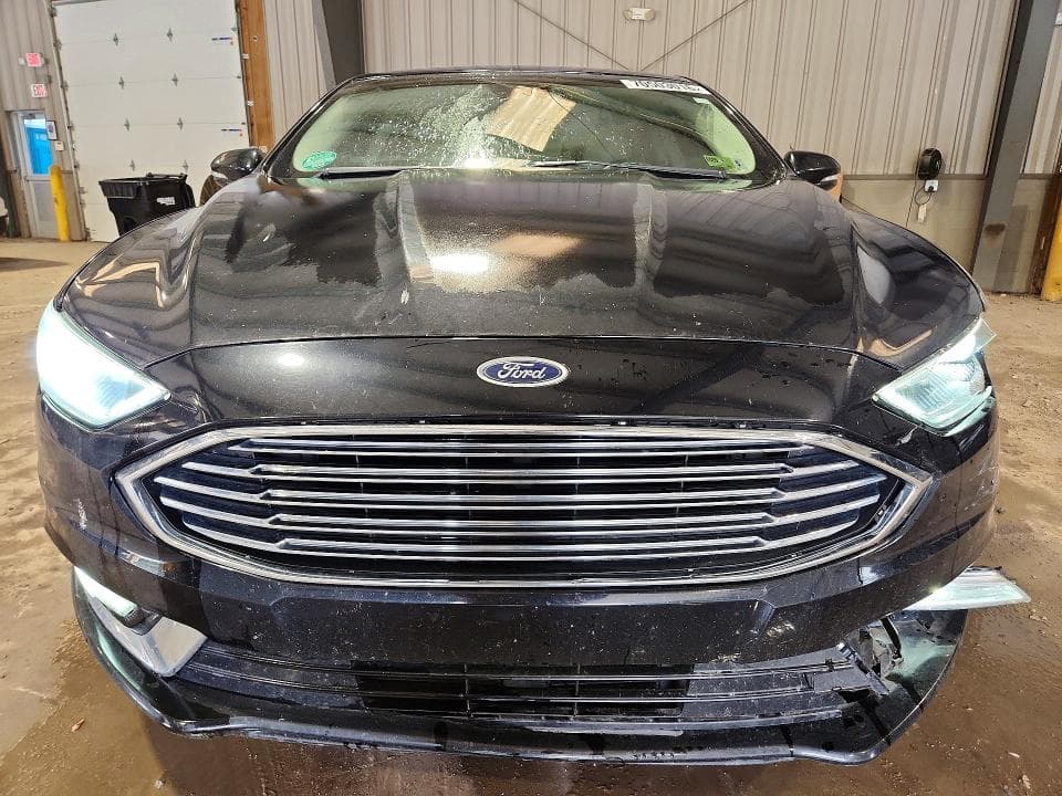 2017 FORD FUSION SE 5