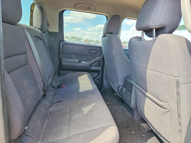 2022 NISSAN FRONTIER S 10