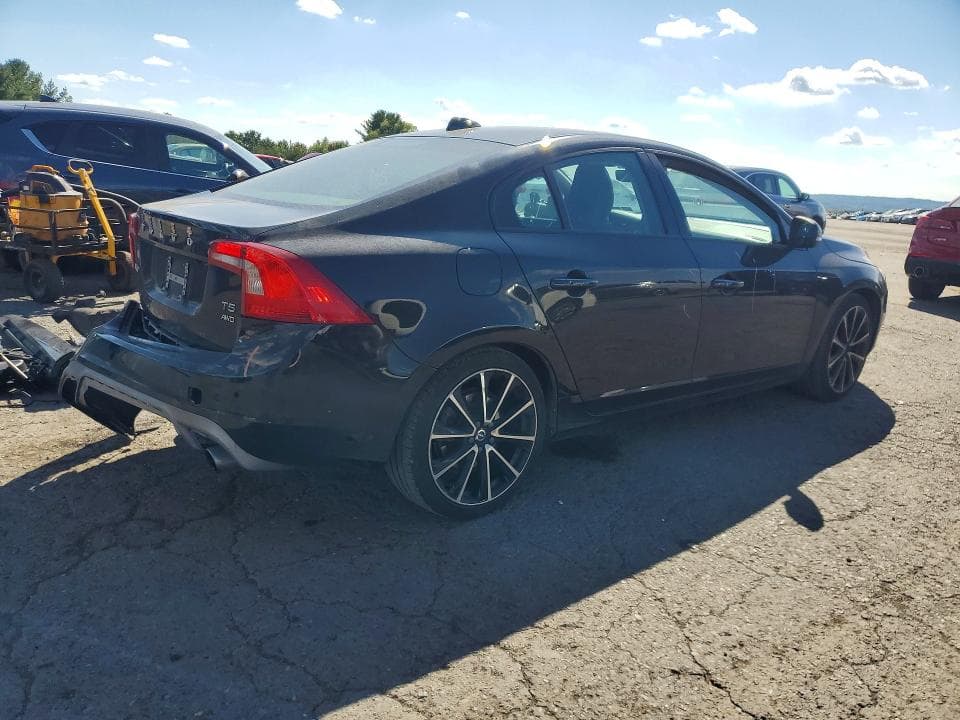 2017 VOLVO S60 DYNAMIC 3
