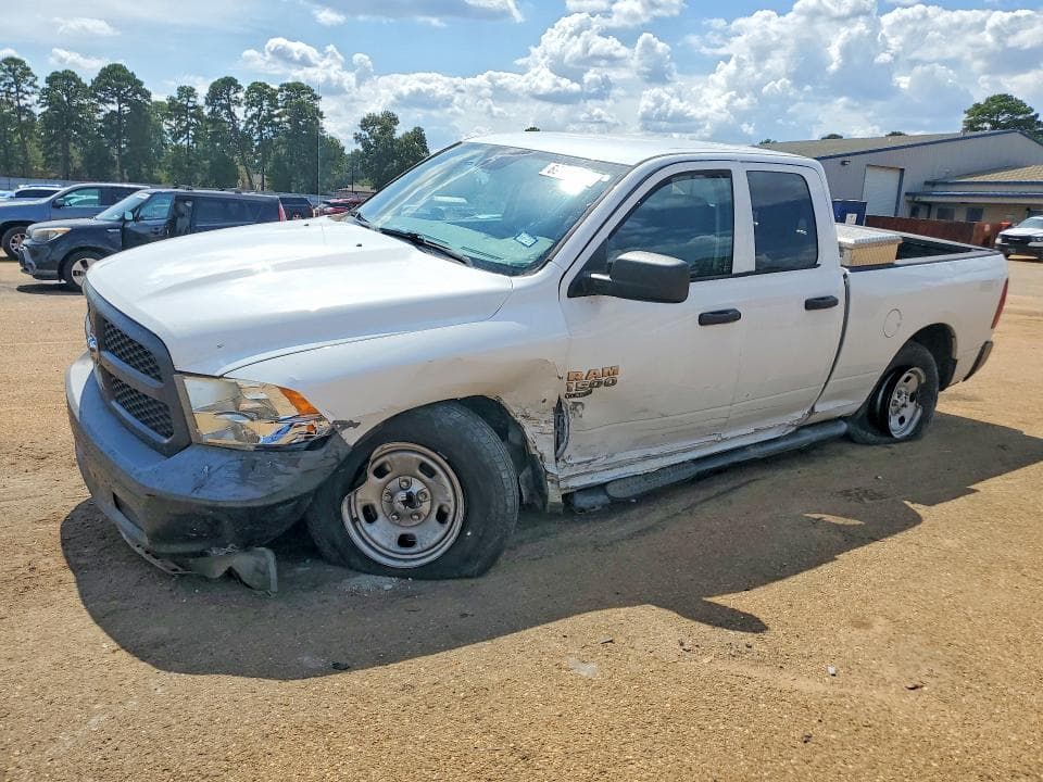 2019 RAM 1500 CLASSIC TRADESMAN - 1