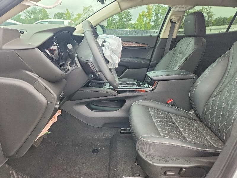 2023 BUICK ENVISION AVENIR 7