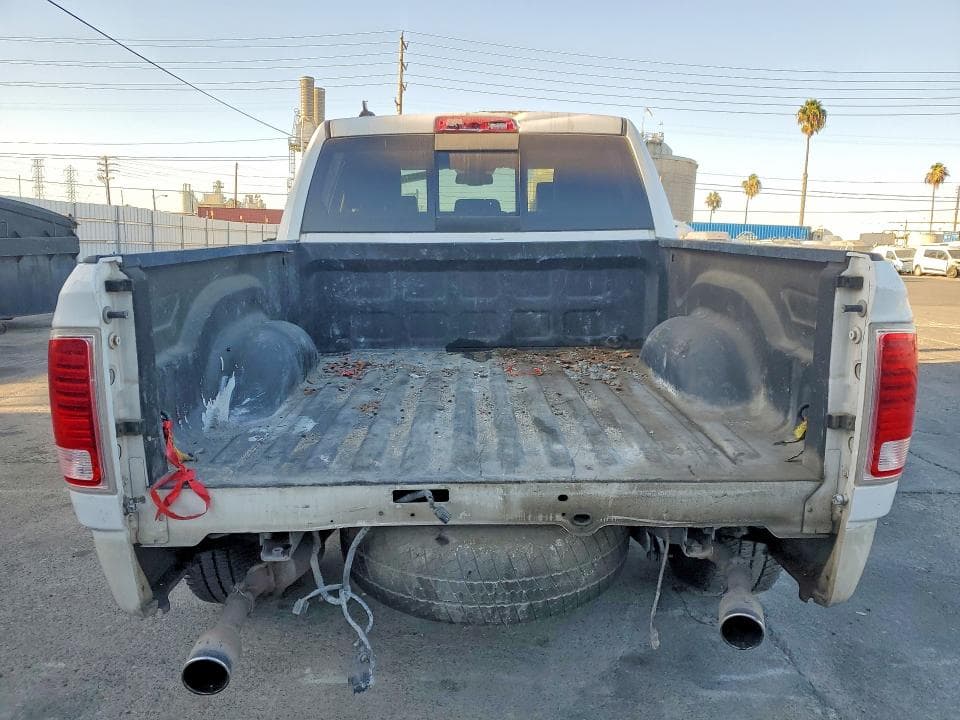 2017 RAM 1500 LARAMIE 6