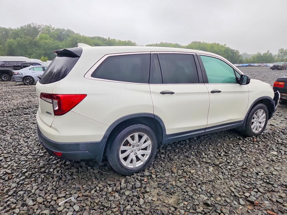 2019 HONDA PILOT LX 3
